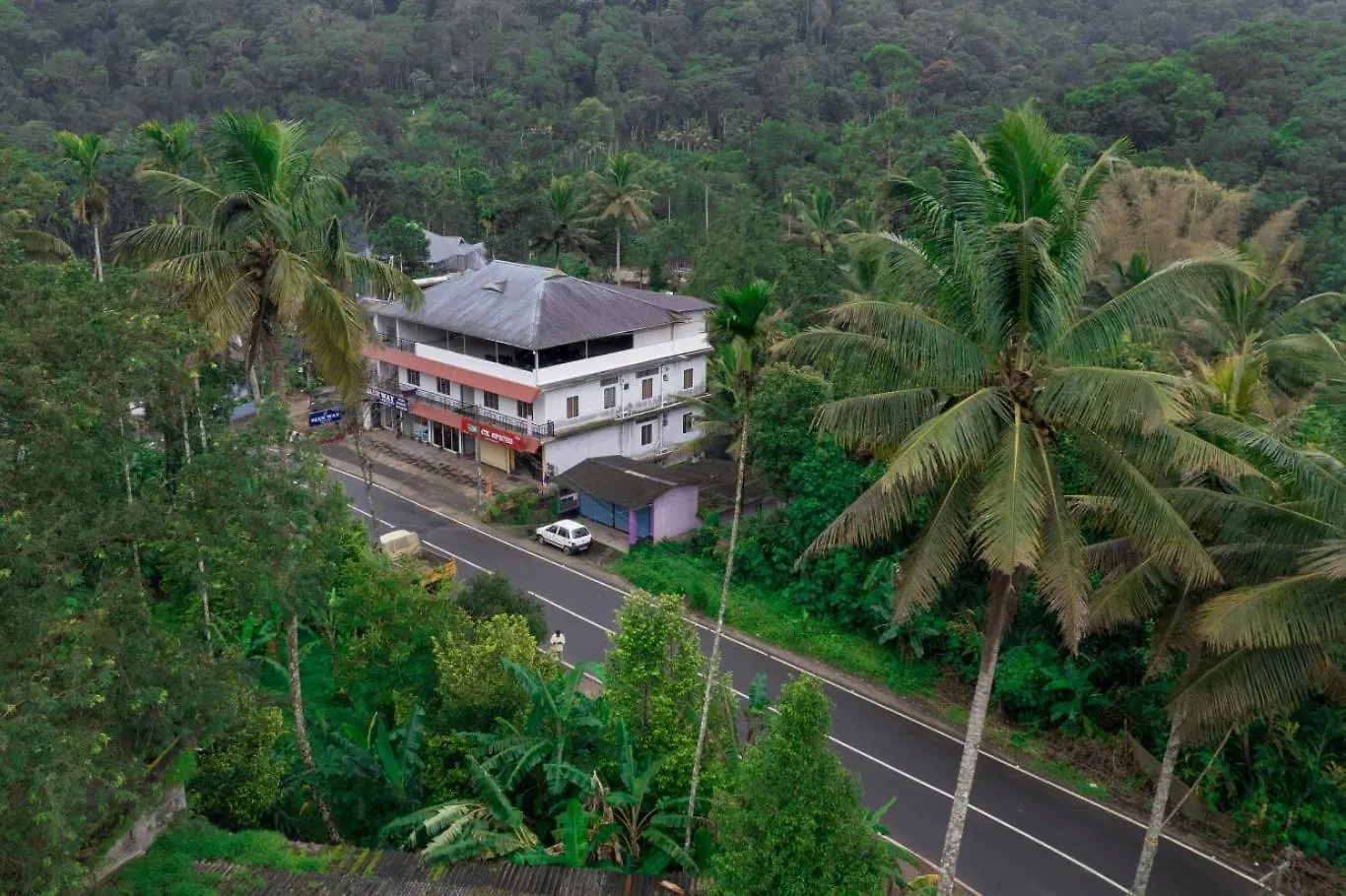Blueway Hotel Munnar