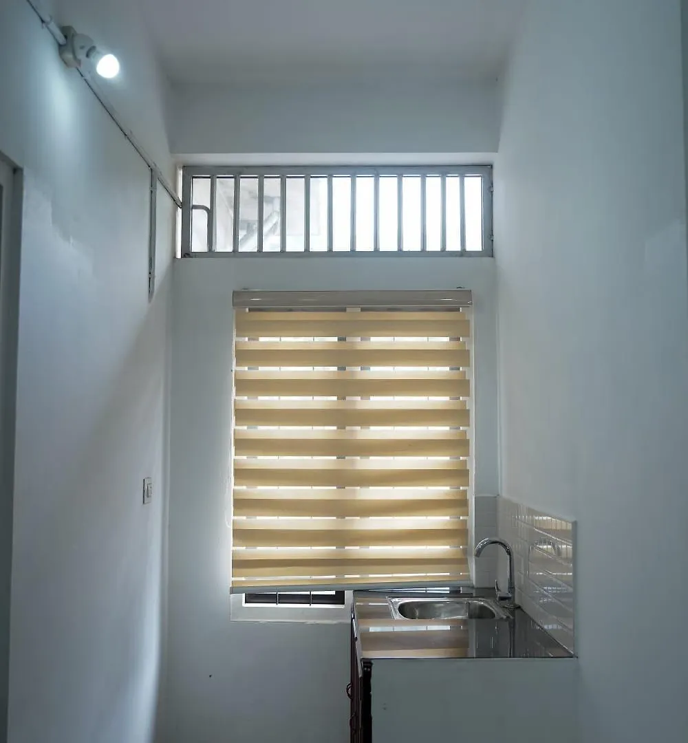 Blueway Hotel 무나르